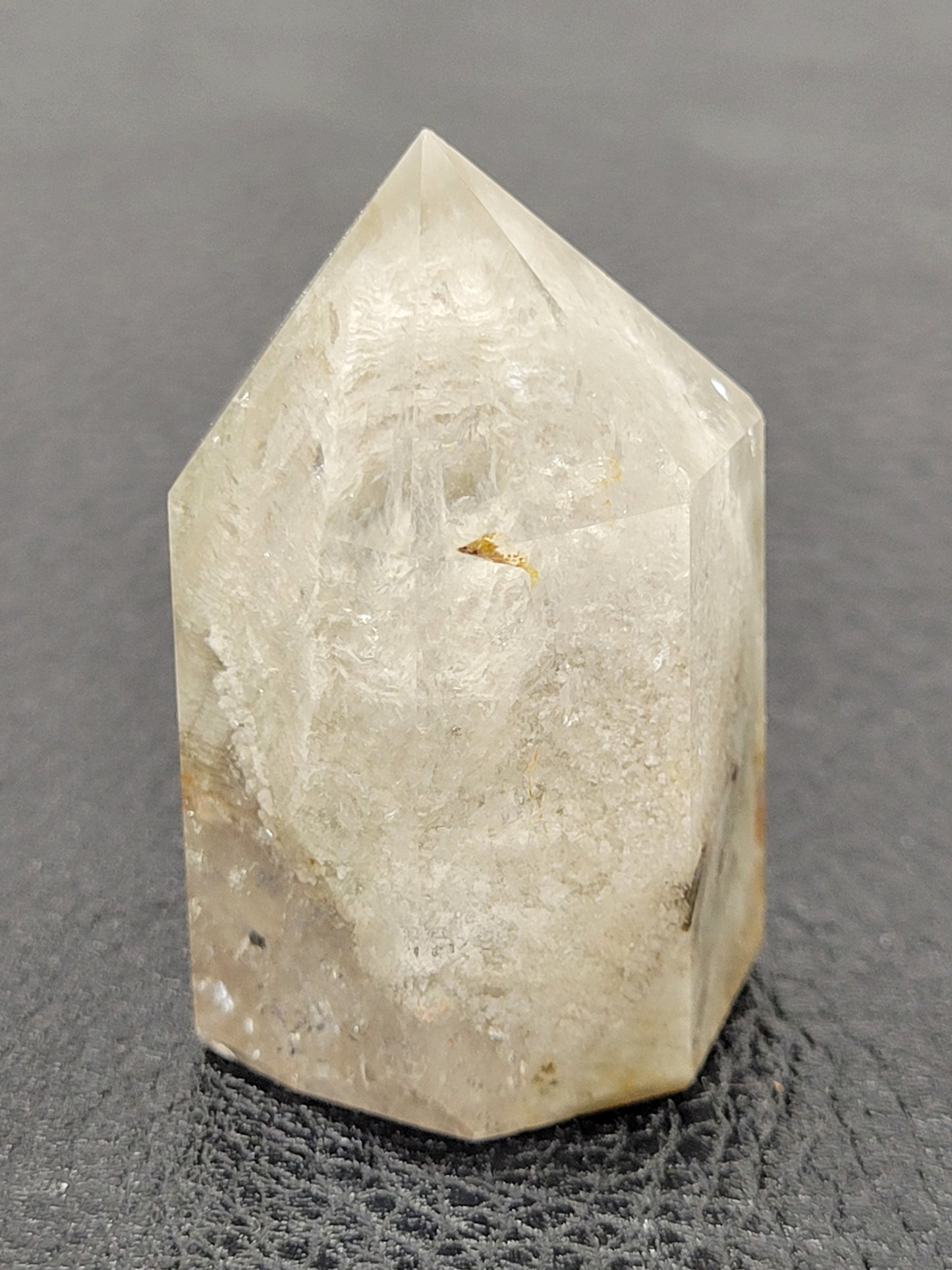 Garden Quartz tower (small)