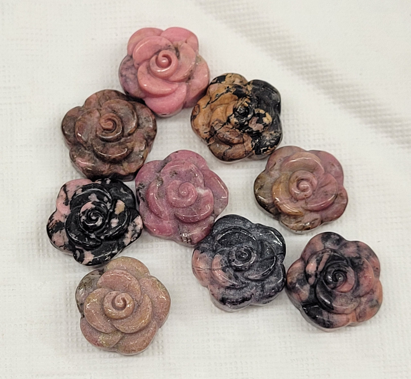 Mini rose flower carvings