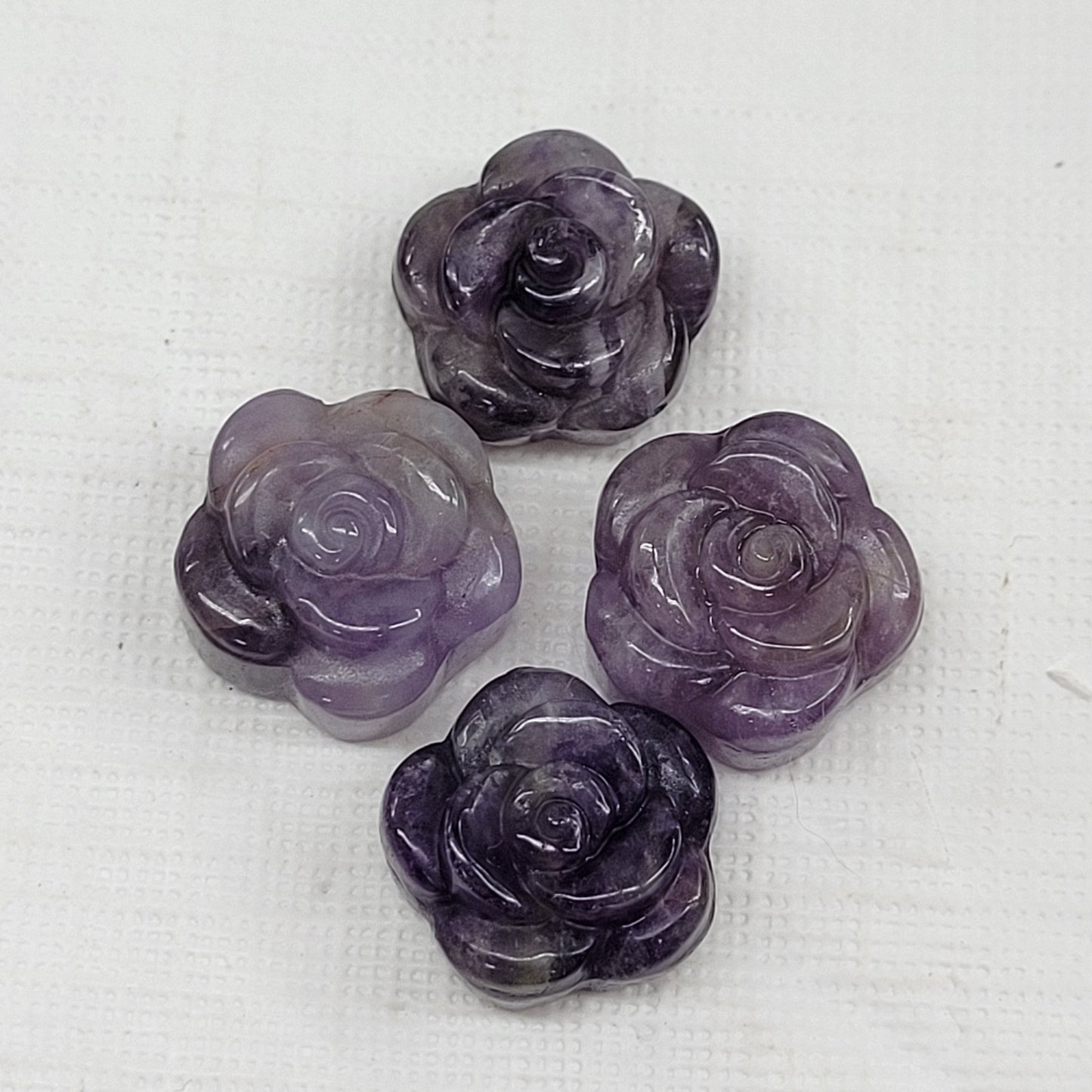 Mini rose flower carvings