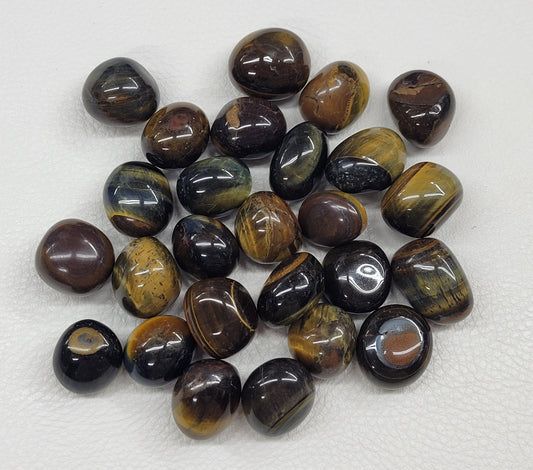 Tigers Eye tumbles