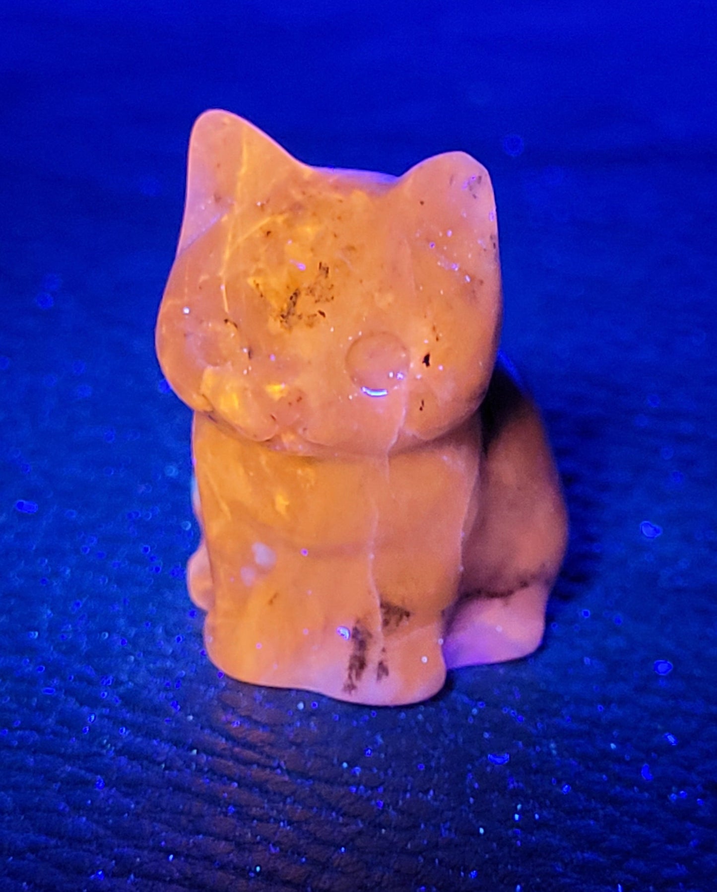 Cute cat/kitty carvings (small)