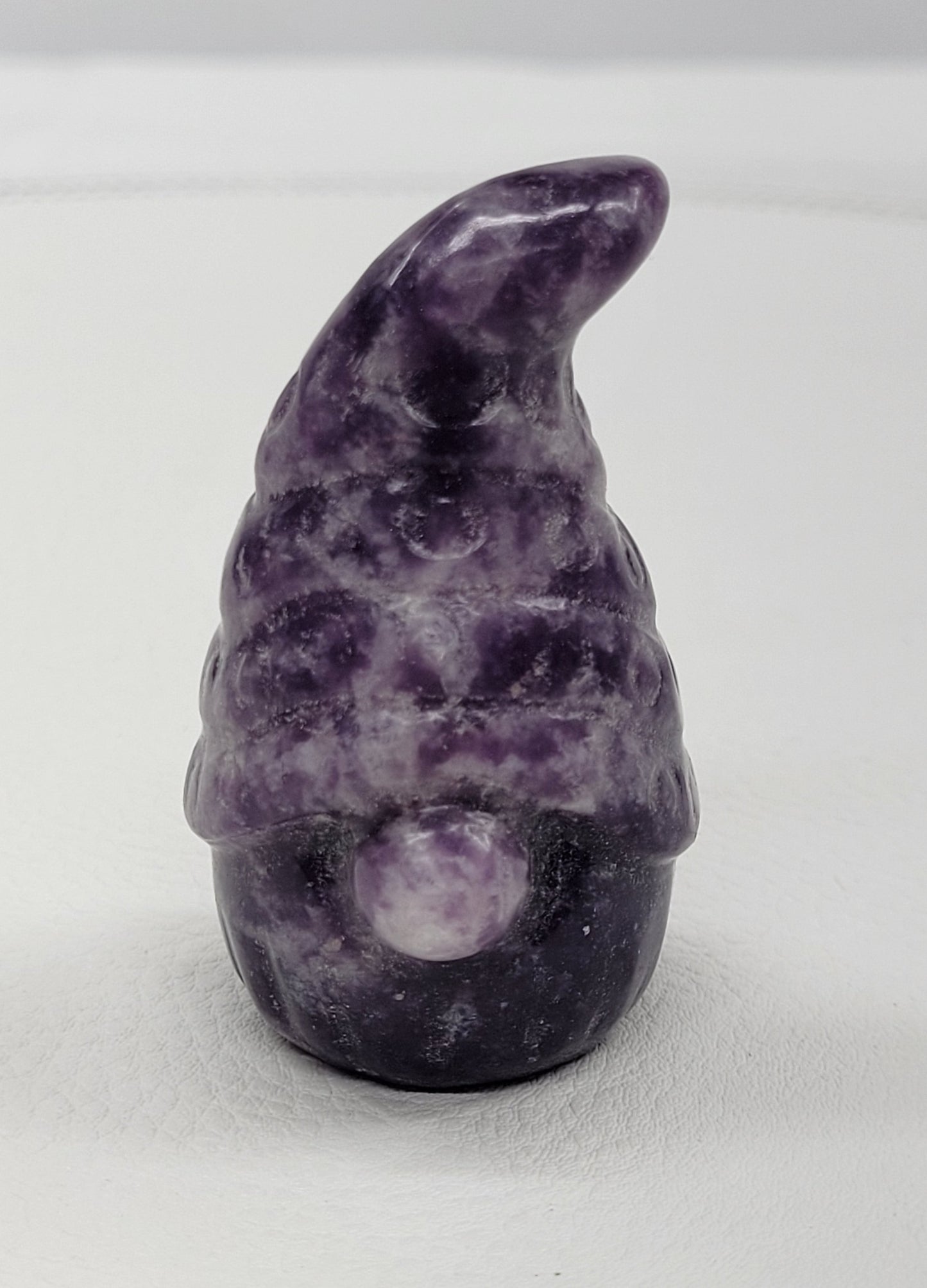 Gnomes (M) - variety of material