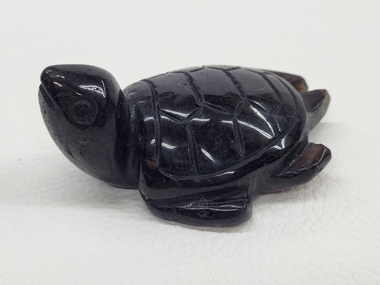 Sea turtle - Obsidian (medium)