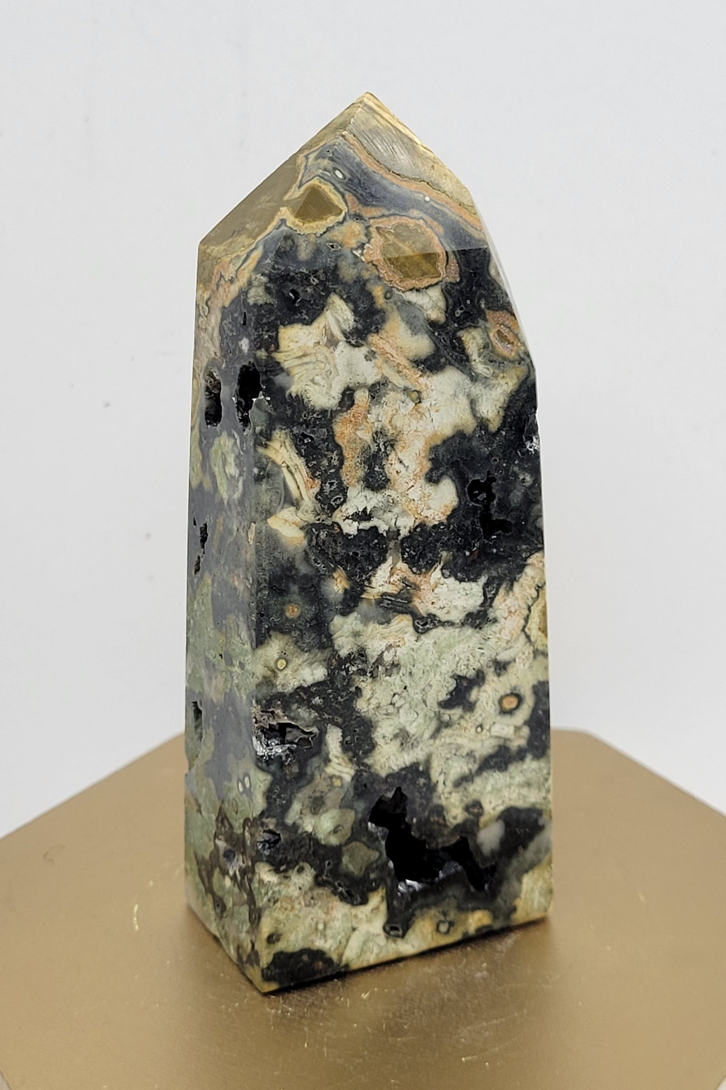 Orbicular Ocean Jasper tower