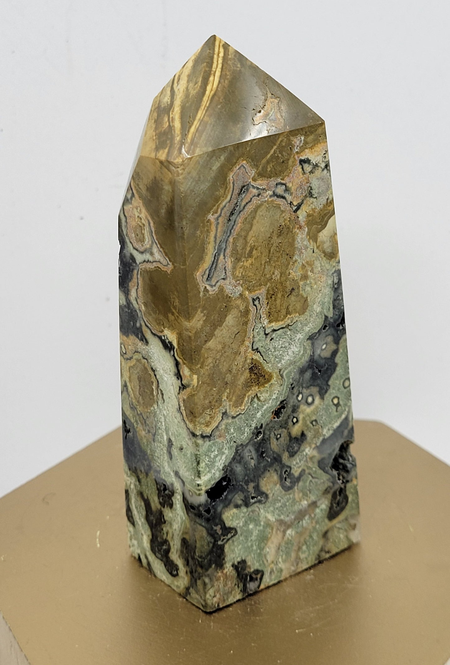 Orbicular Ocean Jasper tower