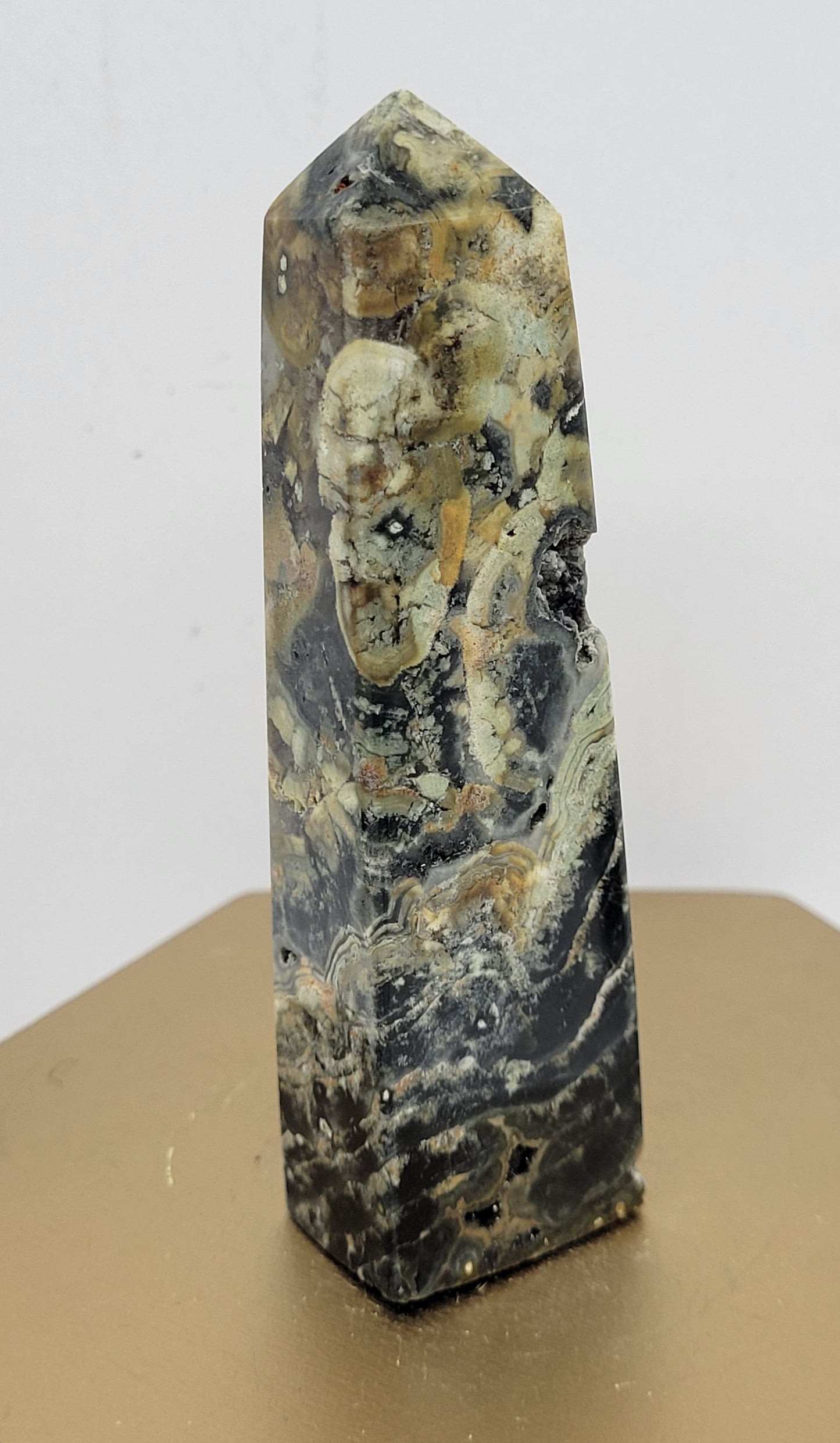 Orbicular Ocean Jasper tower