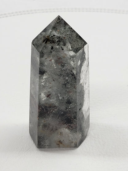 Garden Quartz tower (medium to large)