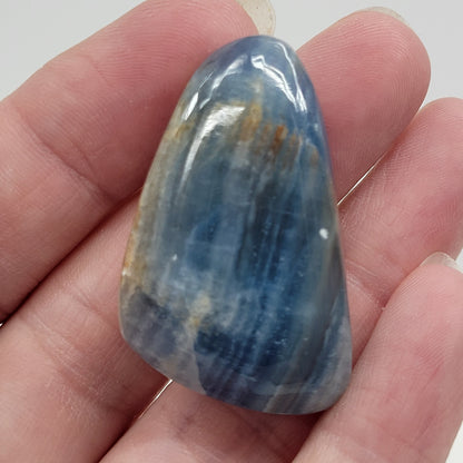 Blue Onyx cabachon (A grade)