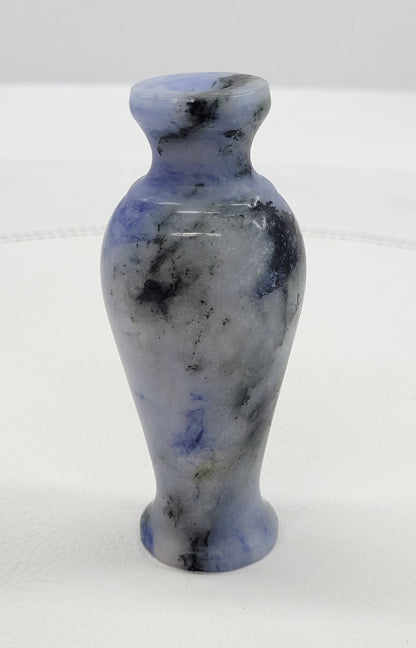 Lazurite vase