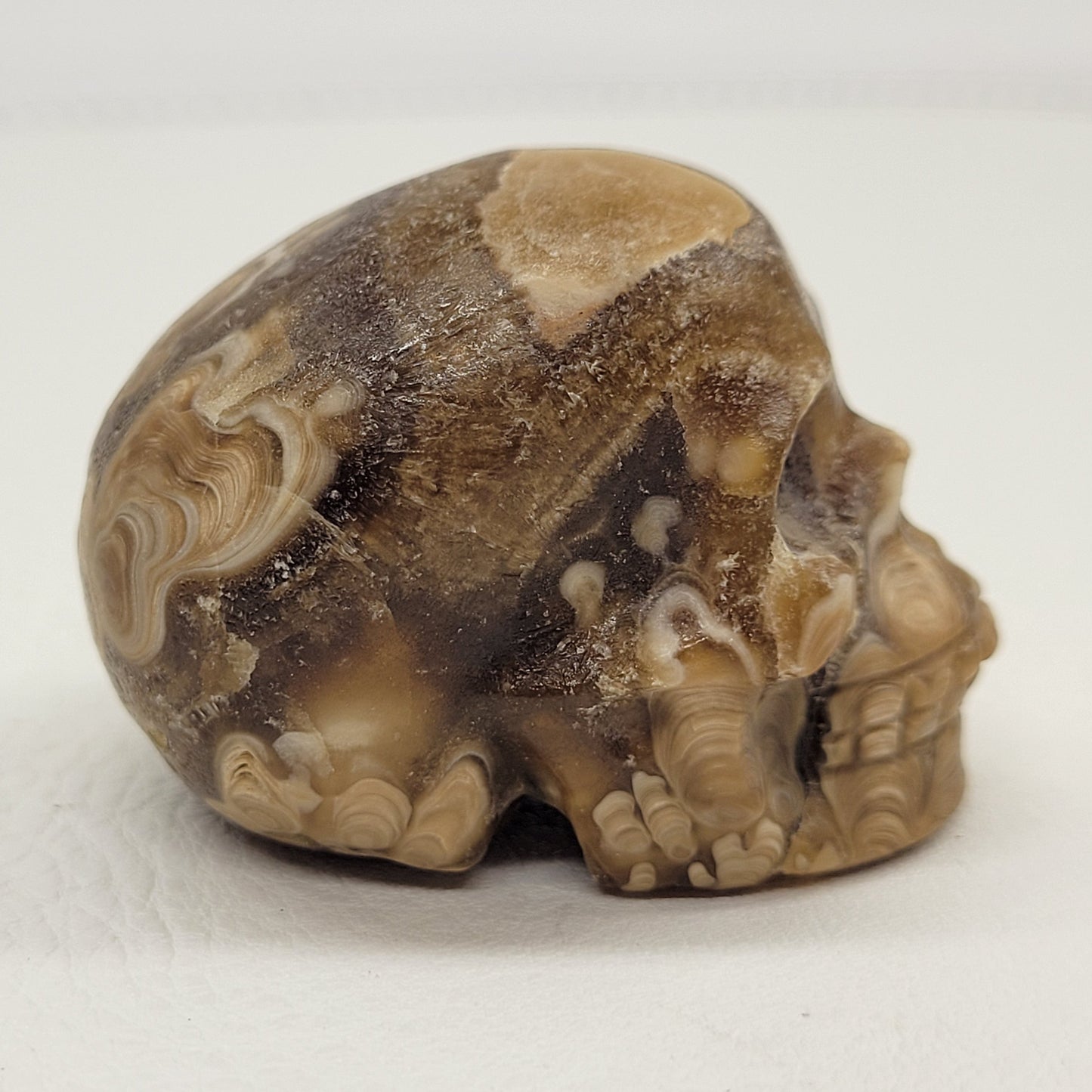 Amber Calcite skull (small)