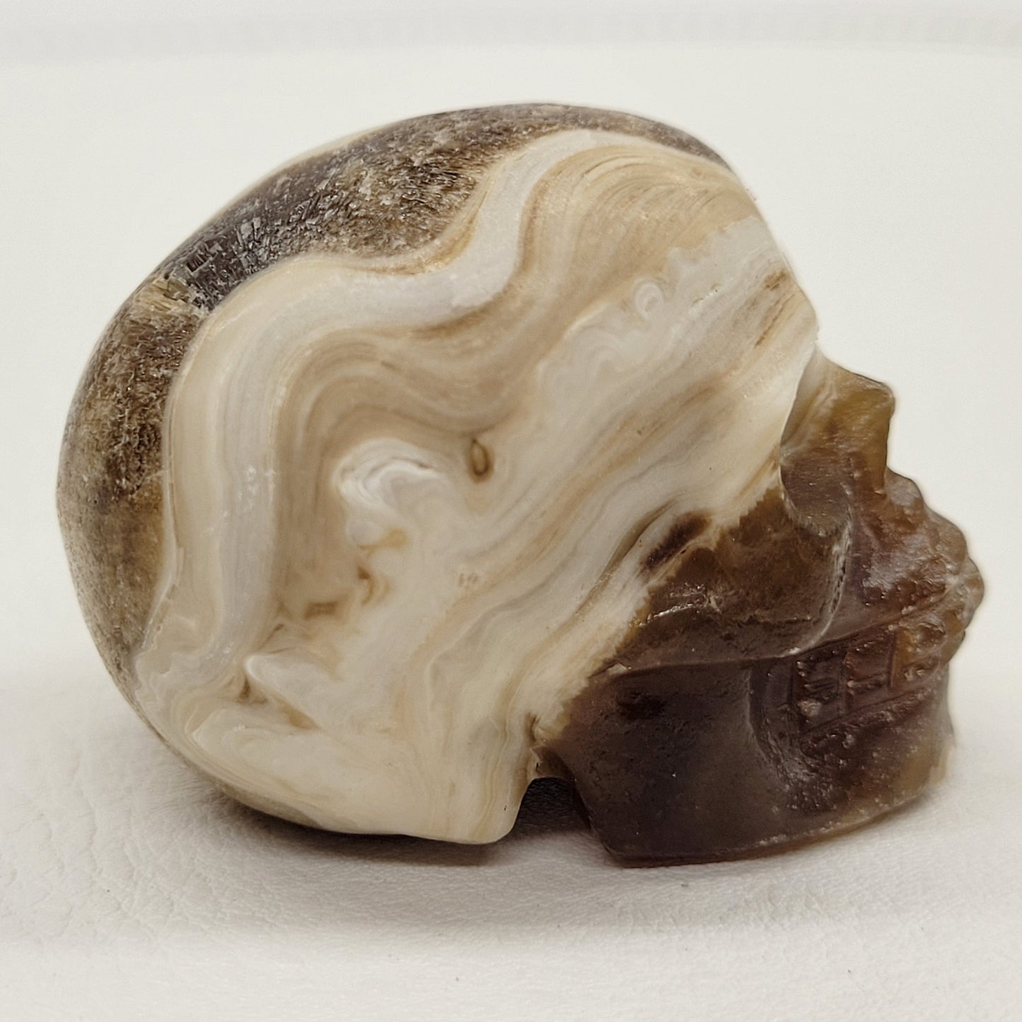 Amber Calcite skull (small)