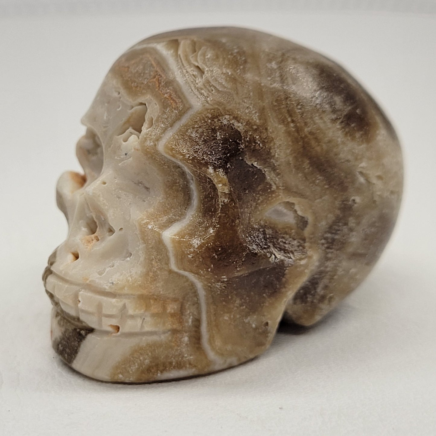 Amber Calcite skull (small)