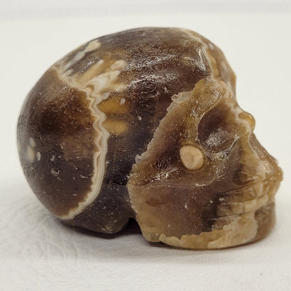 Amber Calcite skull (small)