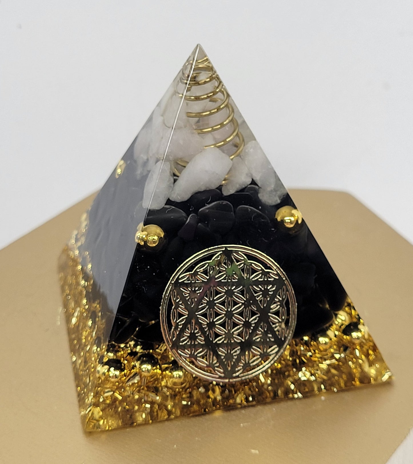 Resin pyramid w/ crystal chips