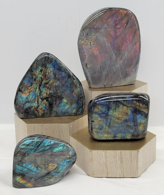 Labradorite free form