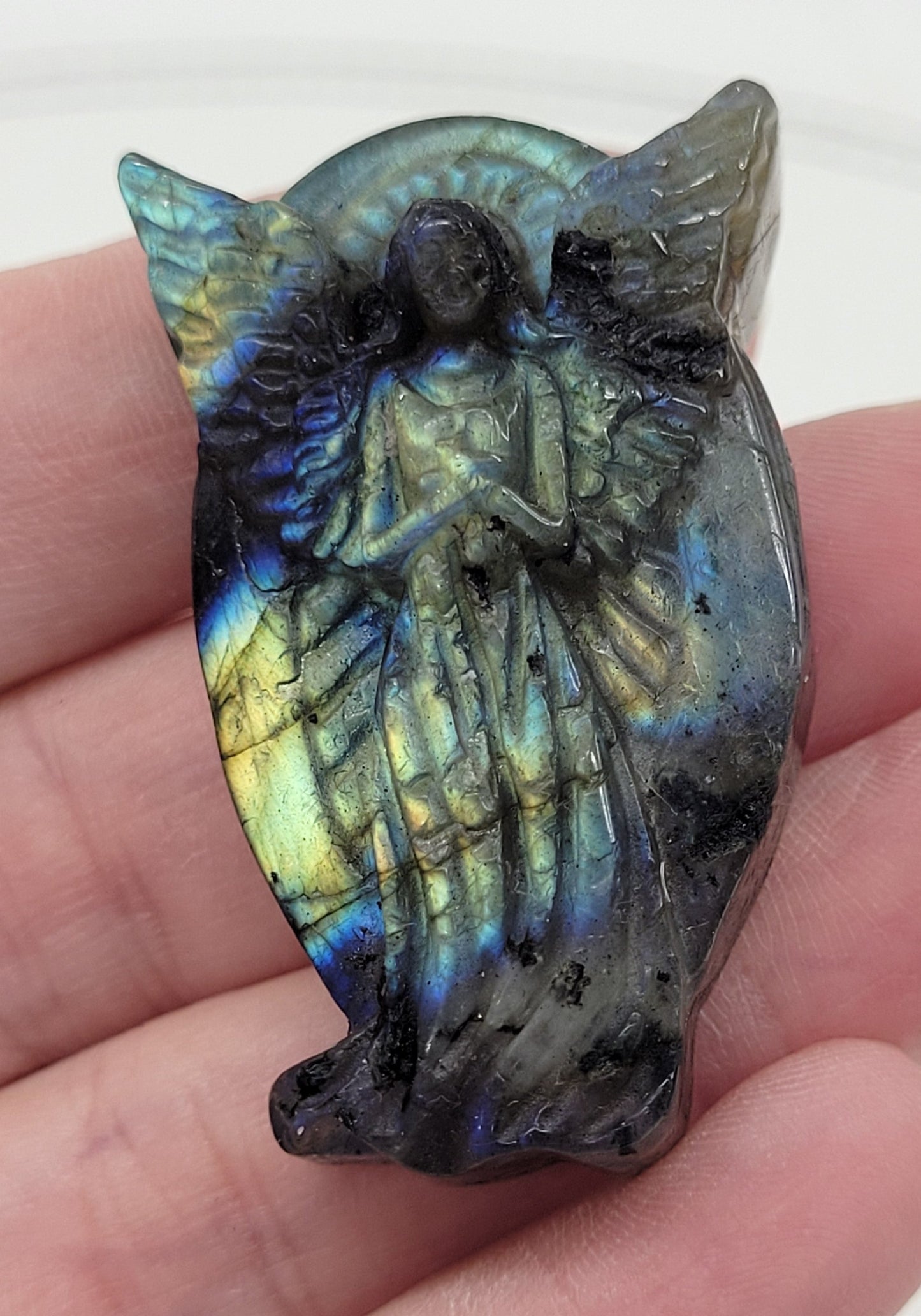 Angel coin - Labradorite