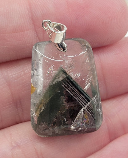 Garden Quartz pendant