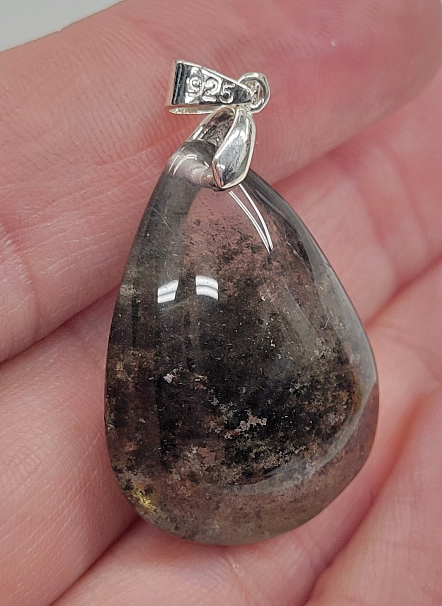 Garden Quartz pendant