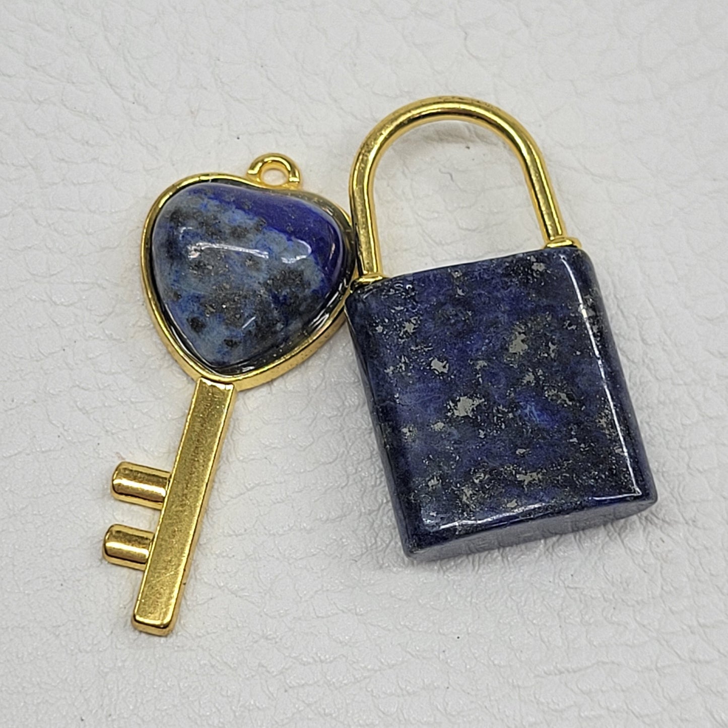 Crystal lock & key