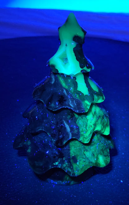 Volcano Agate Christmas tree