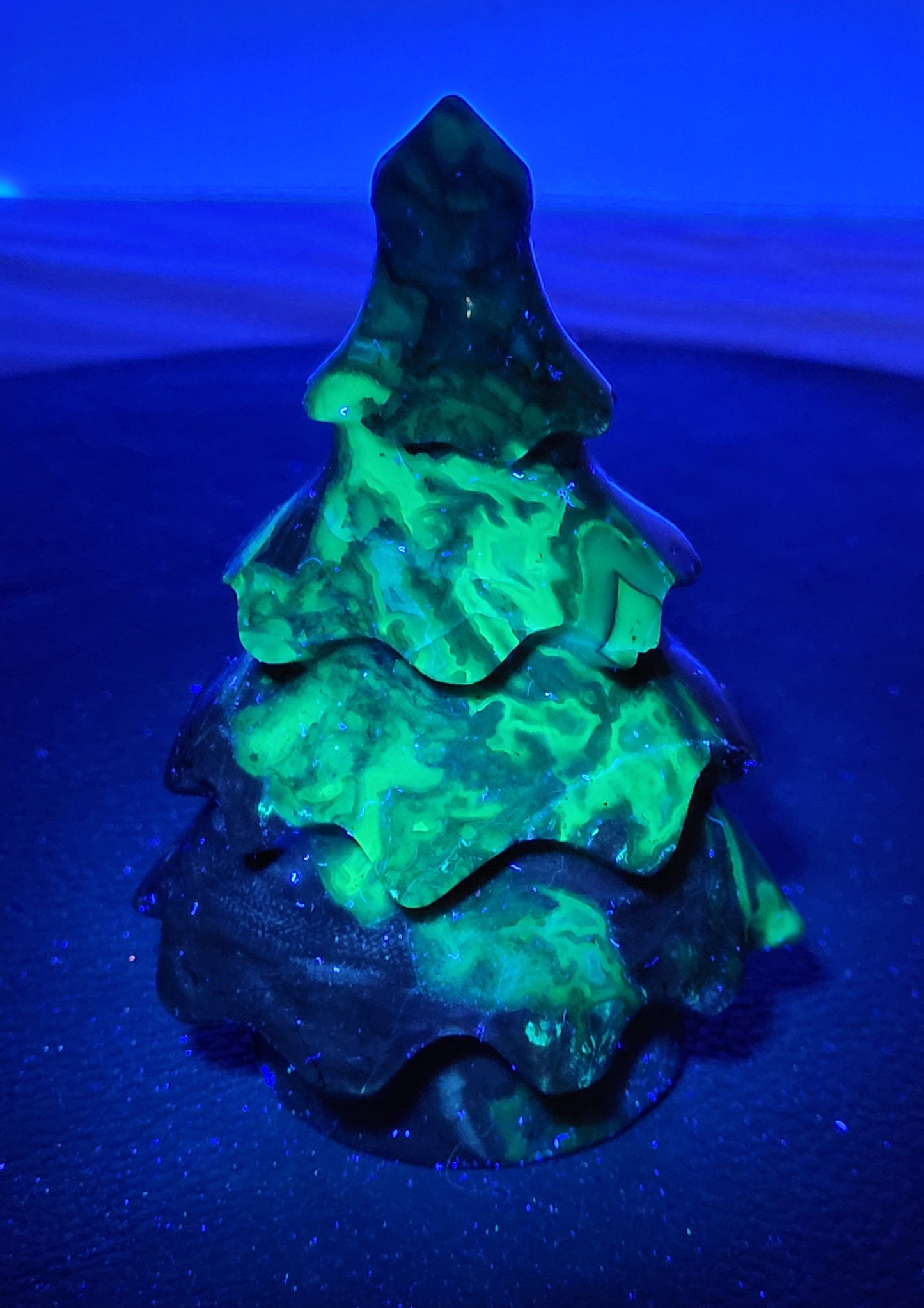 Volcano Agate Christmas tree