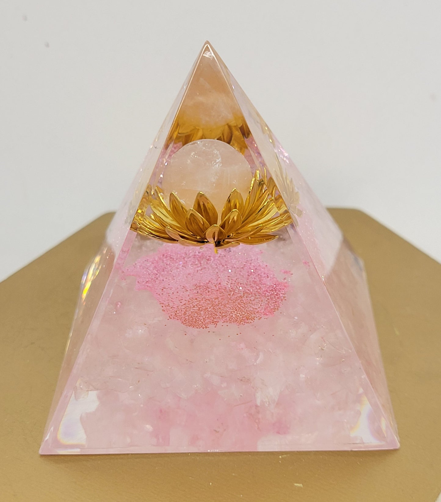 Resin pyramid w/ crystal chips