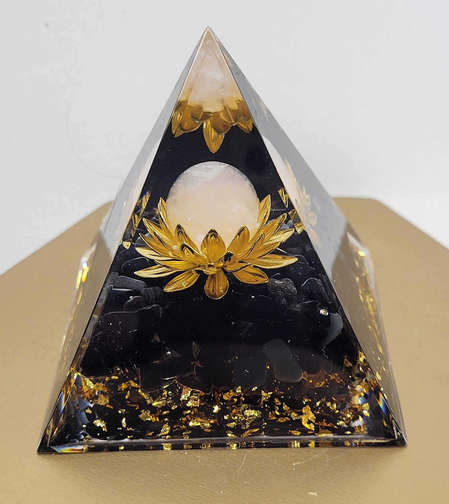 Resin pyramid w/ crystal chips