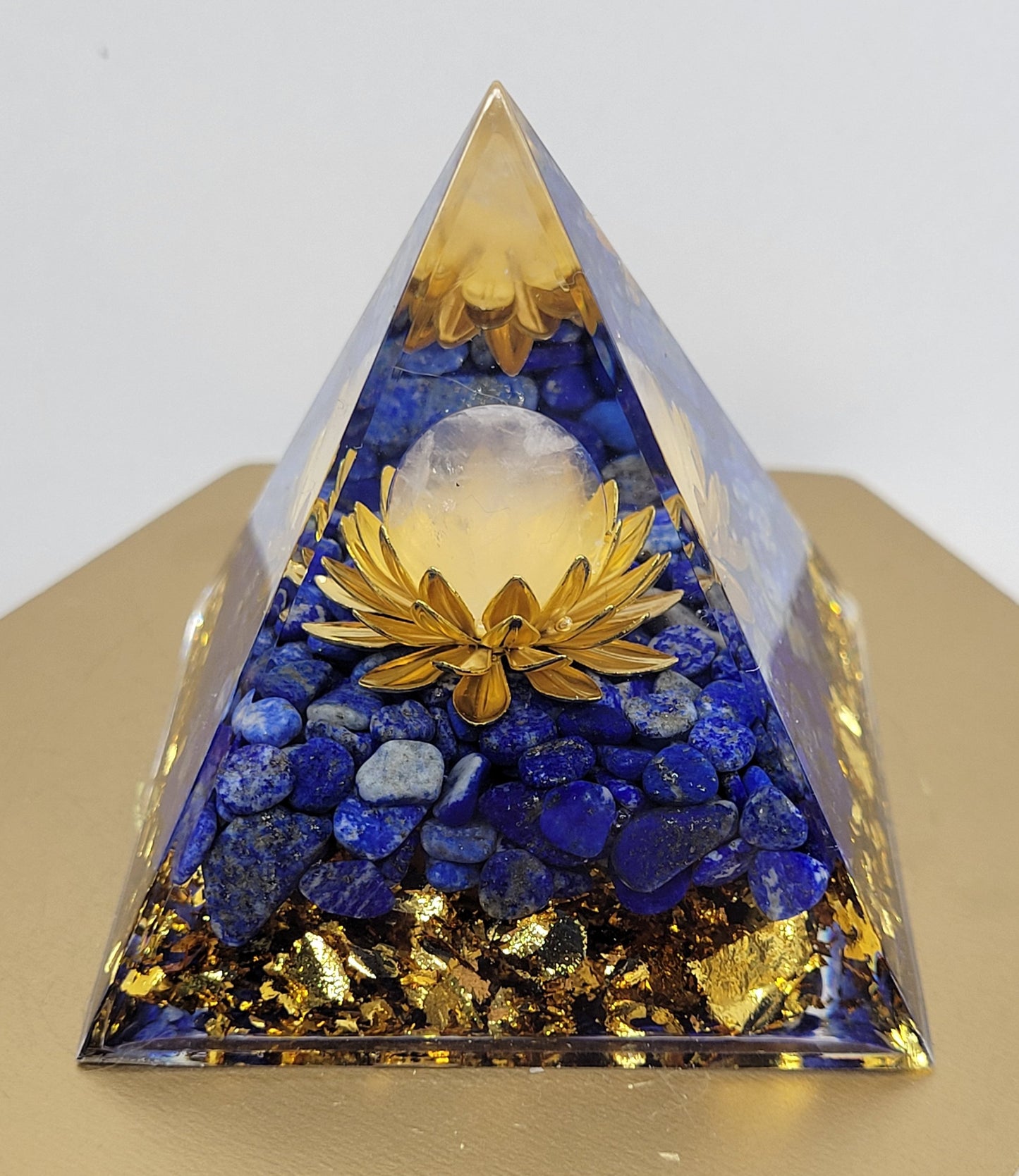 Resin pyramid w/ crystal chips