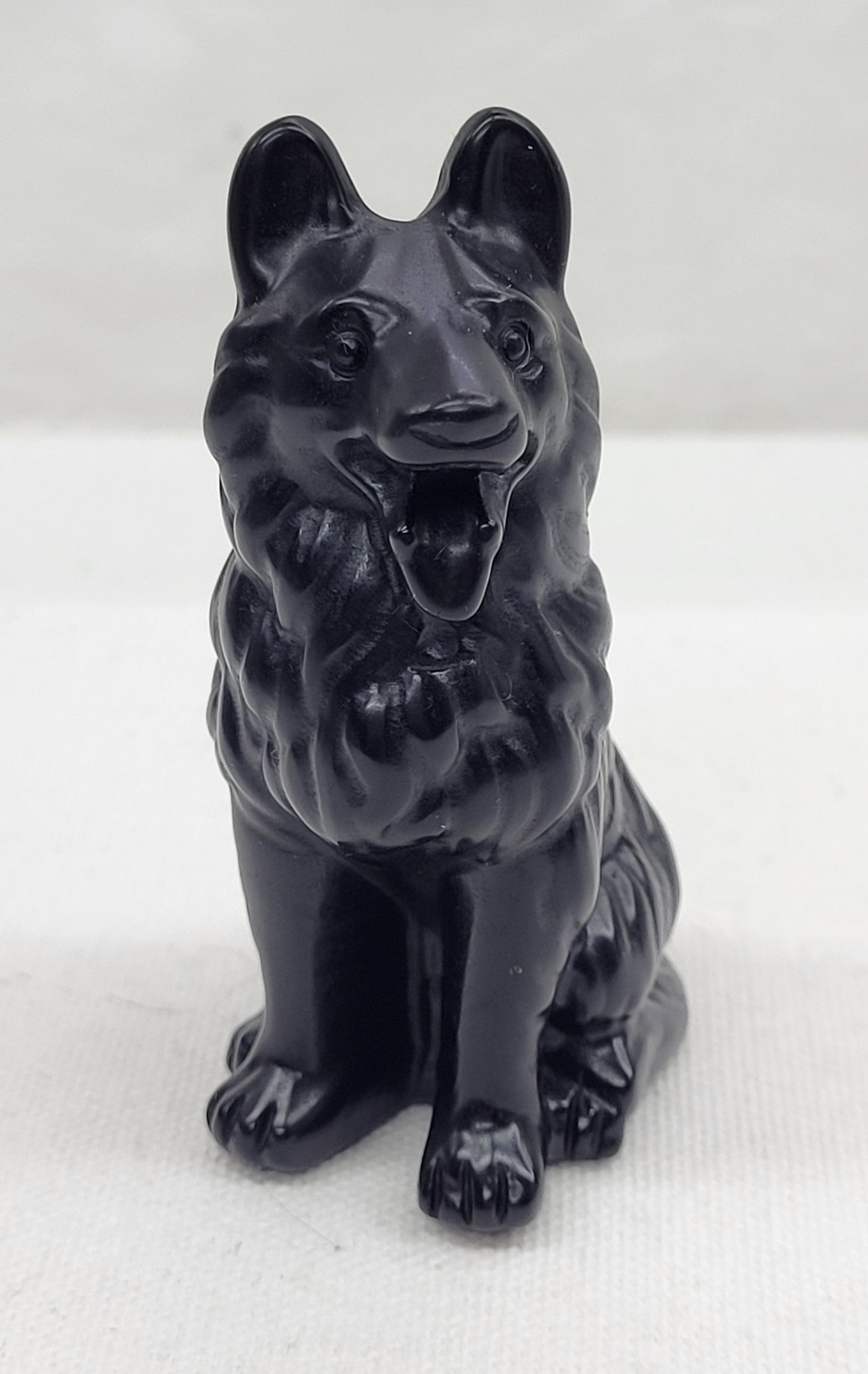 Dog carving - German Shepherd (large)