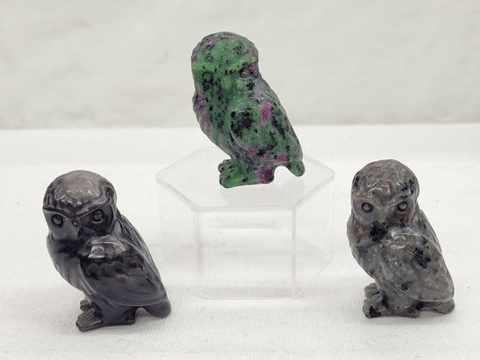 Owl (side sitting) carving