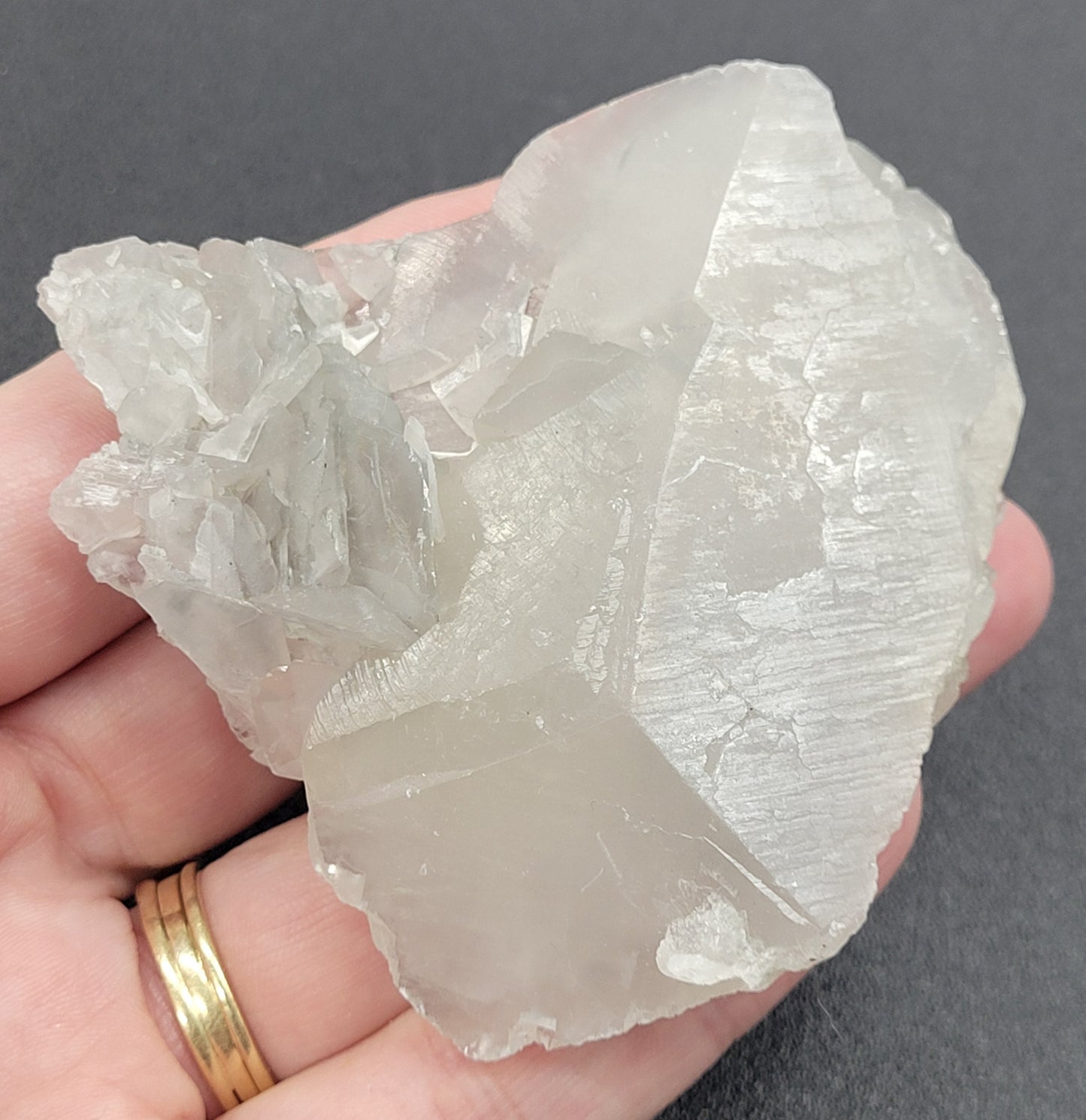 Benz style Calcite