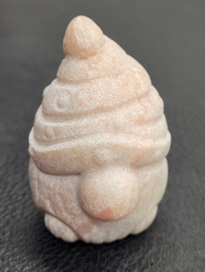 Gnomes (M) - variety of material