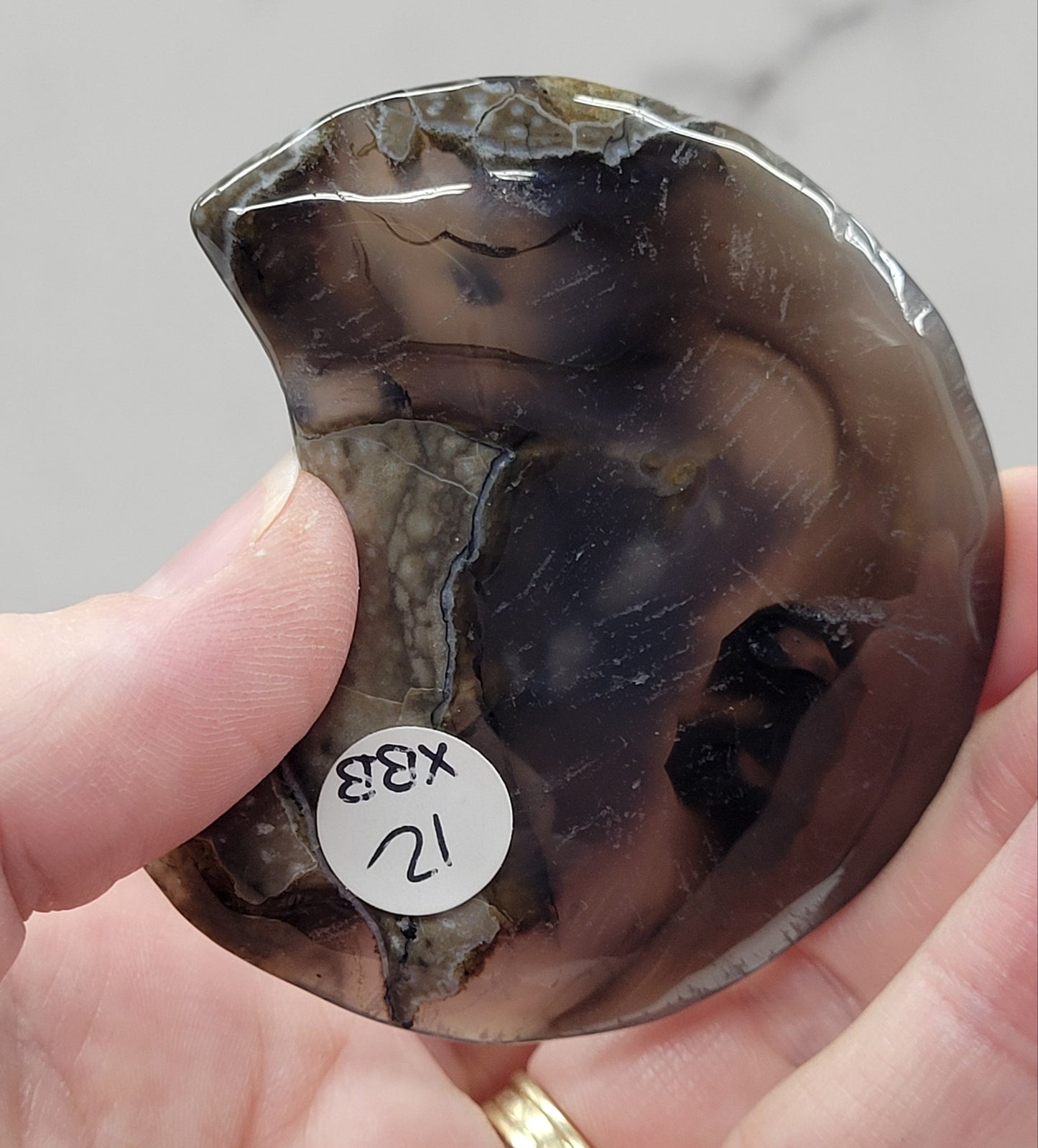 Volcano Agate moon (small)