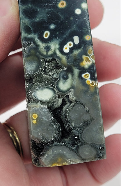 Orbicular Ocean Jasper tower