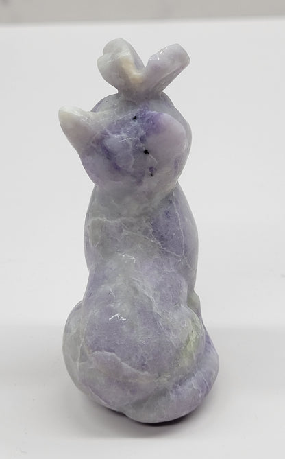 Cat/kitty carving - butterfly on nose (L)