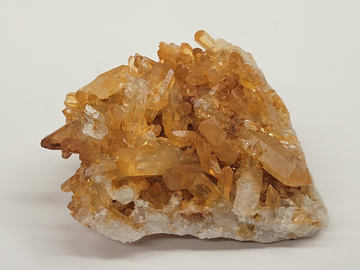 Tangerine Quartz clusters