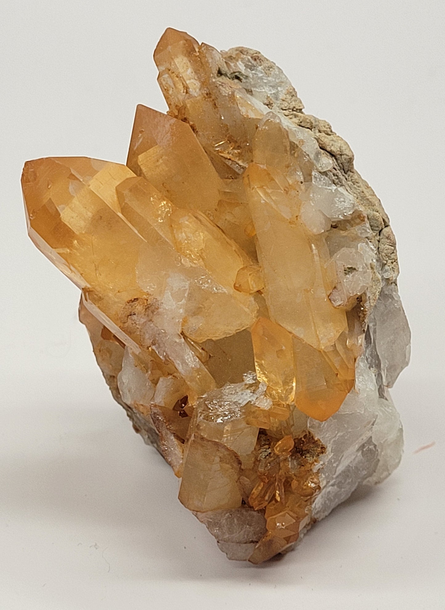 Tangerine Quartz clusters