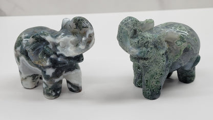 Moss Agate elephant (L)