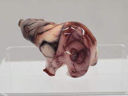 Bear carving - Mookaite (small)