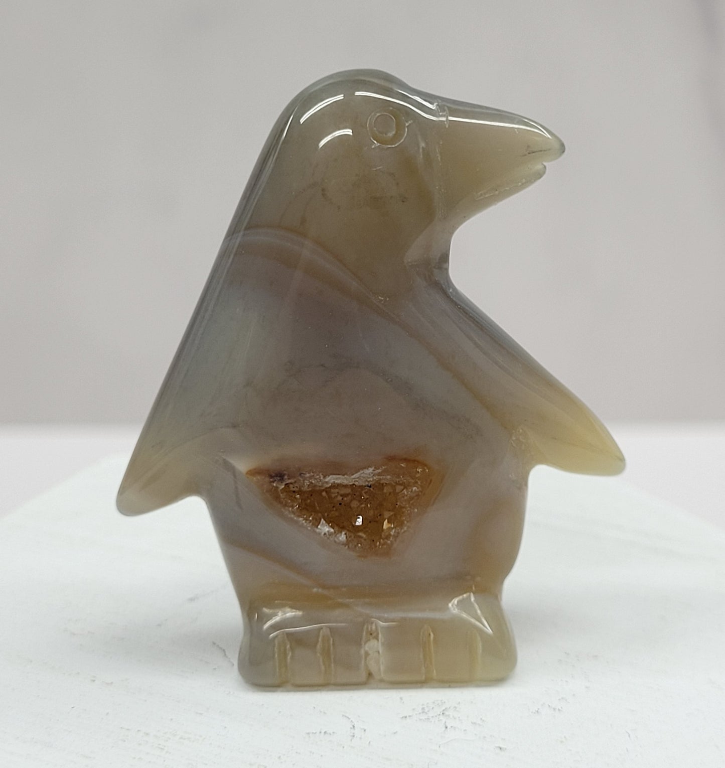 Drusy Agate penguin carving (flat)