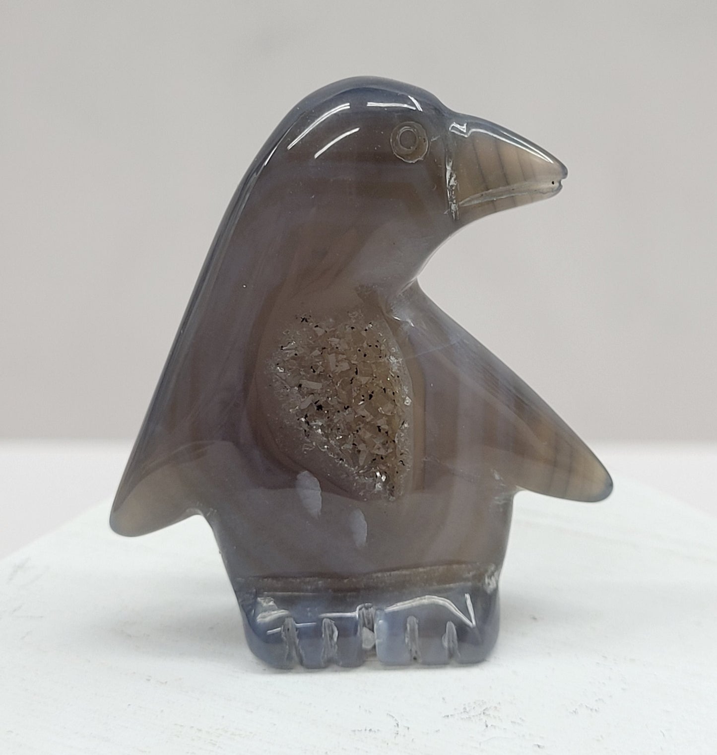 Drusy Agate penguin carving (flat)