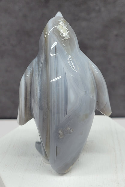 Drusy Agate penguin carving