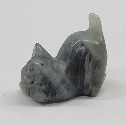 Cat/kitty carving - playful (S)