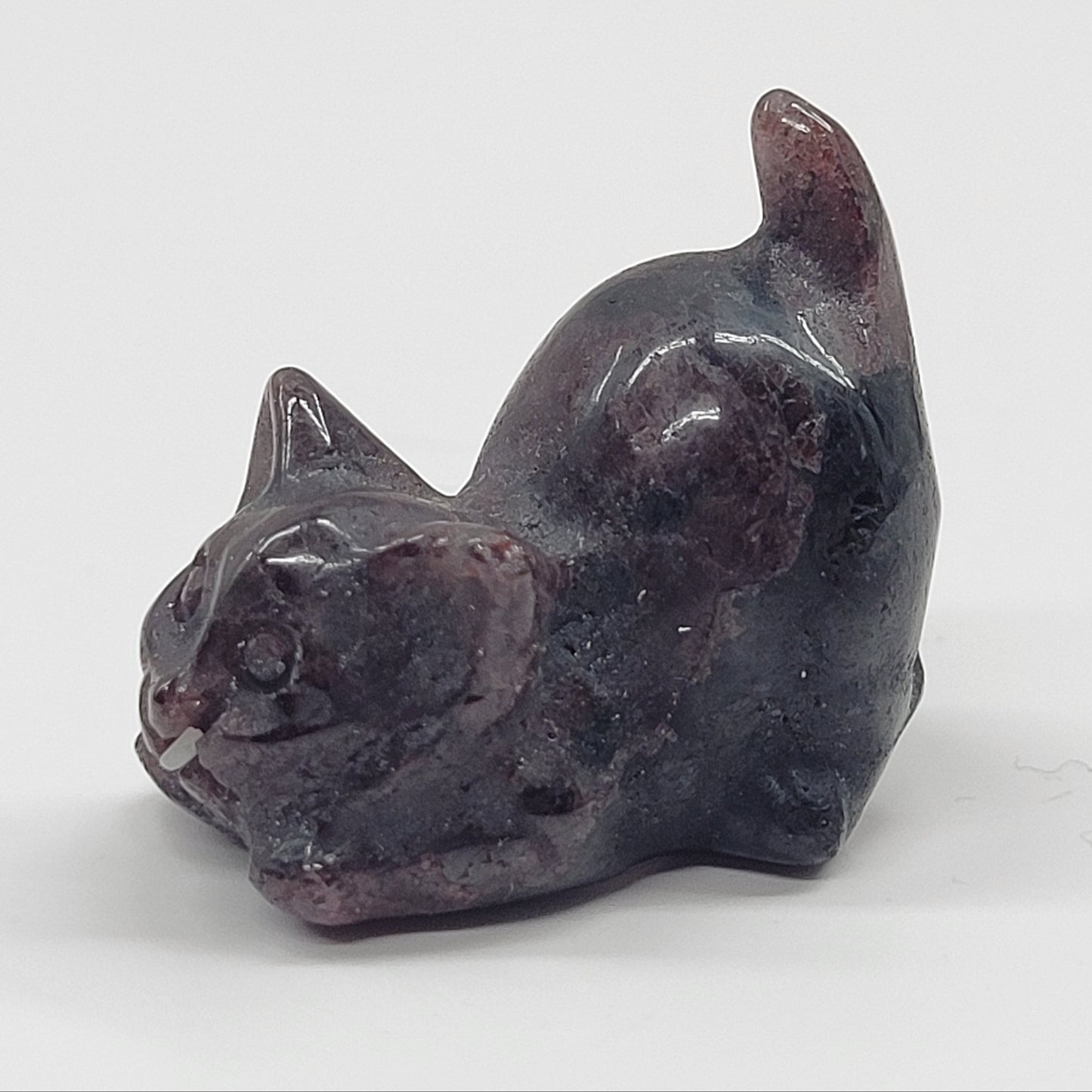Cat/kitty carving - playful (S)