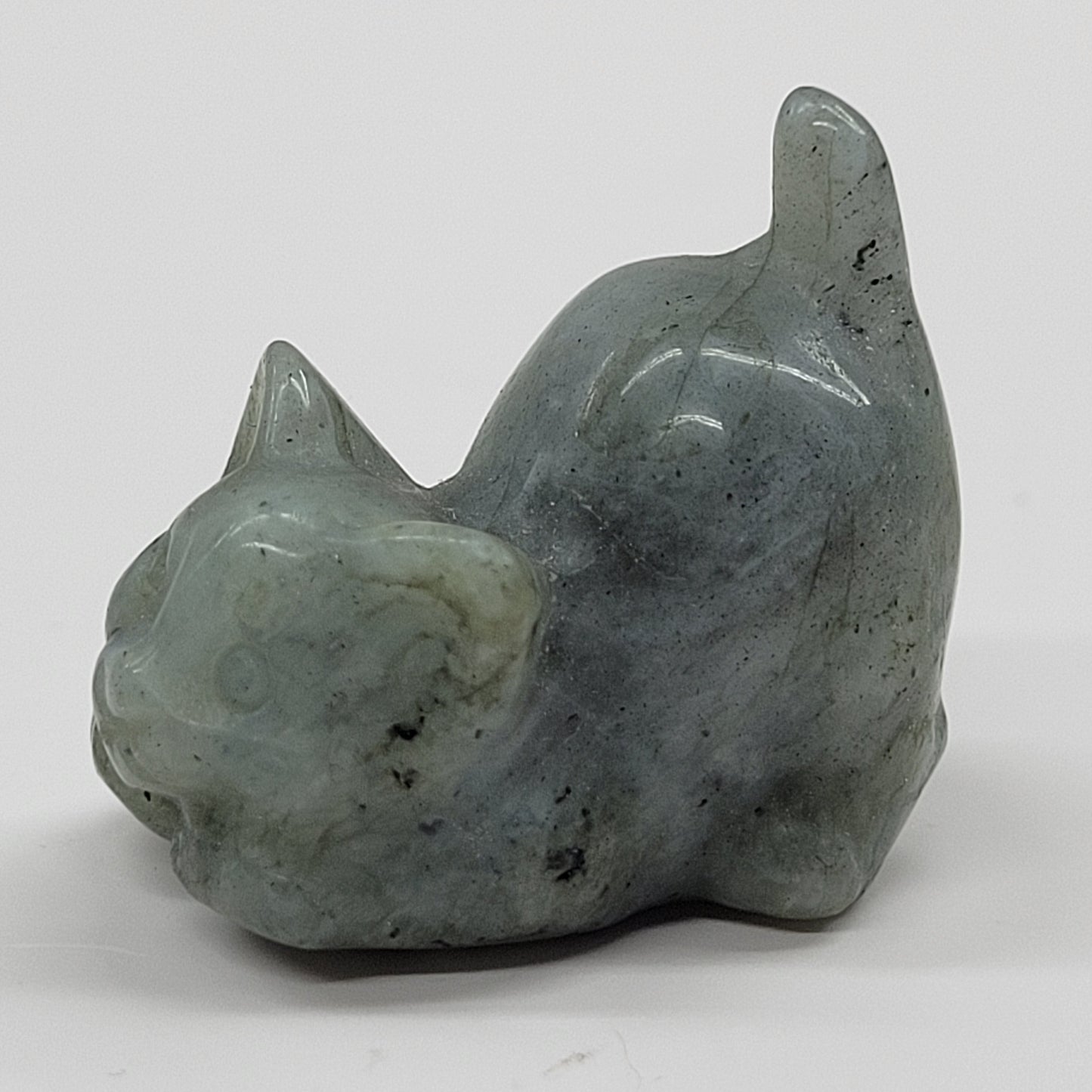 Cat/kitty carving - playful (S)