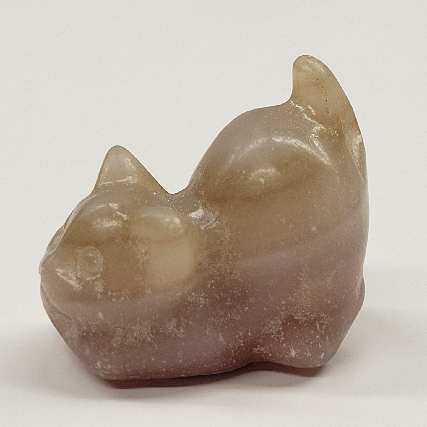 Cat/kitty carving - playful (S)