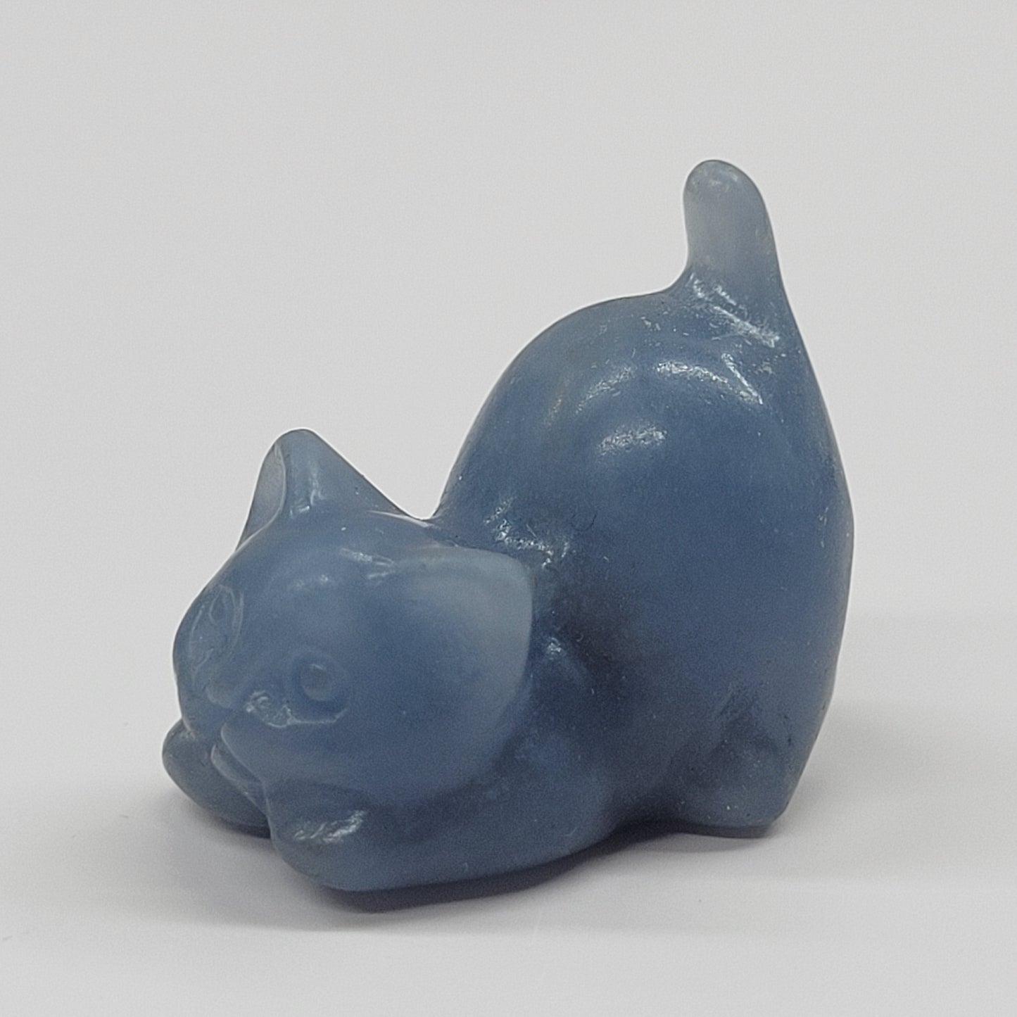 Cat/kitty carving - playful (S)