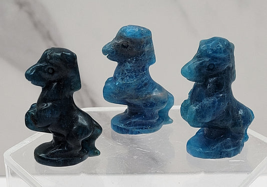 Horse carvings (S) - Blue Apatite