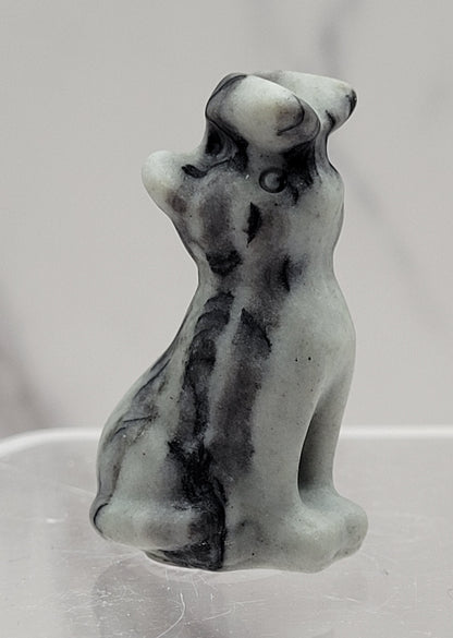 Cat/kitty carving - butterfly on nose (S)