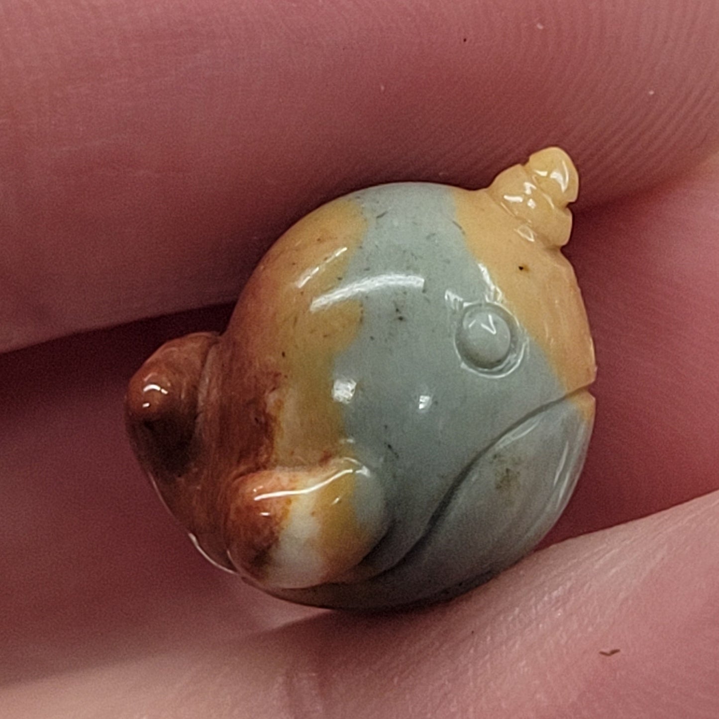 Alashan Agate mini carving - Narwhal